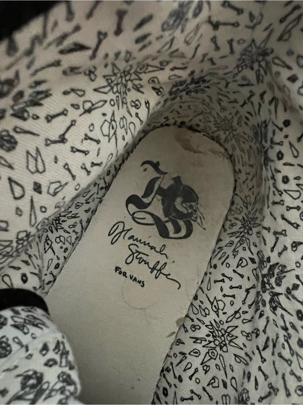 Hannah Stouffer X Vans Wellesley “Obsessive Combustion” women’s high top sneaker - Picture 8 of 8